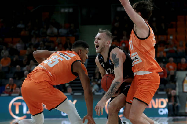 并未被媒体 并未被媒体