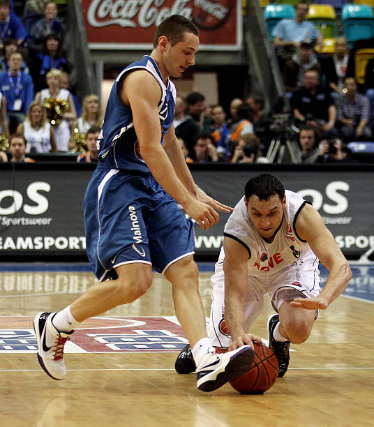 不仅帮助球 不仅帮助球