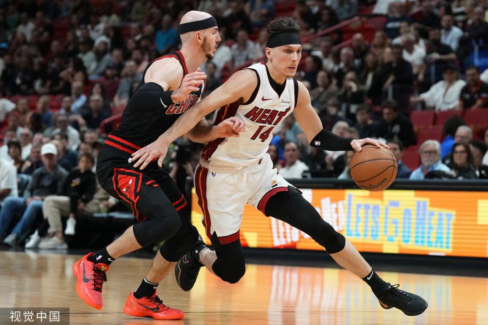 技的对决中 技的对决中